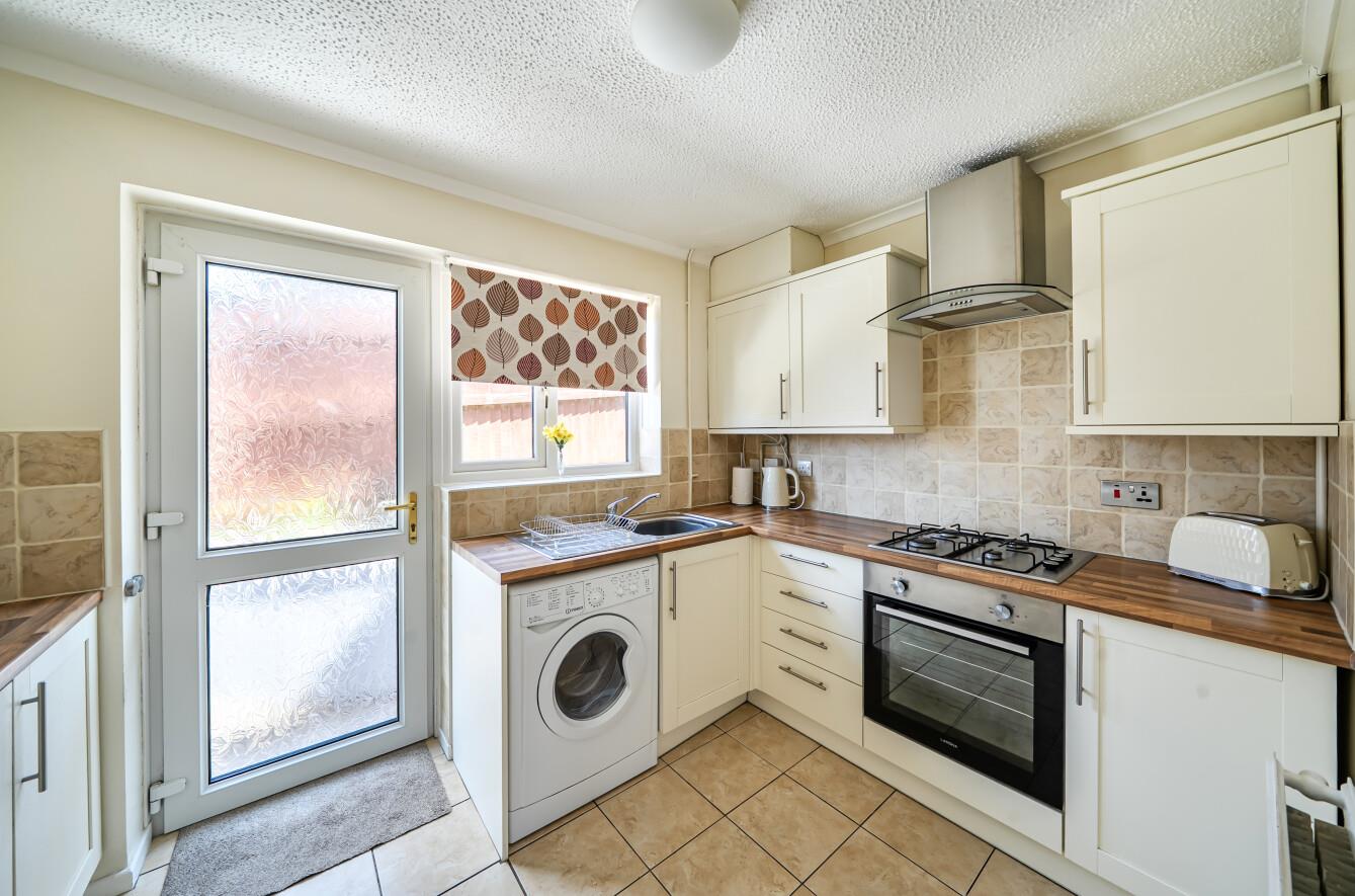 St Peters Avenue, Fforestfach, Swansea, SA5 5BX